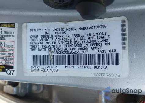 2005 Toyota Corolla S z USA, uszkodzony, nr VIN 1NXBR32E85Z551877